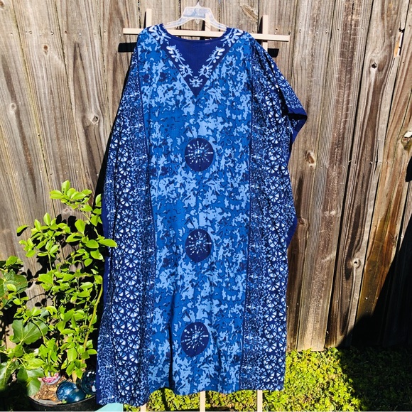 Metropolitan Batik caftan Blue OS Beach coverup - Picture 11 of 13